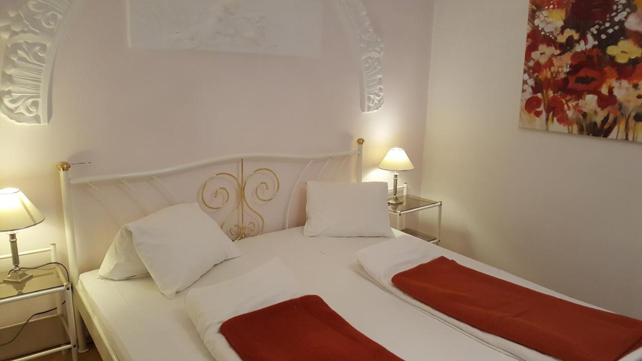 Appartements Andrea كلوسيترنيوبرغ المظهر الخارجي الصورة